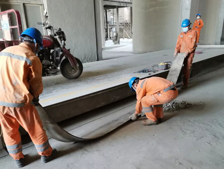 配合上海客戶對水泥制成車間地磅進(jìn)行改造